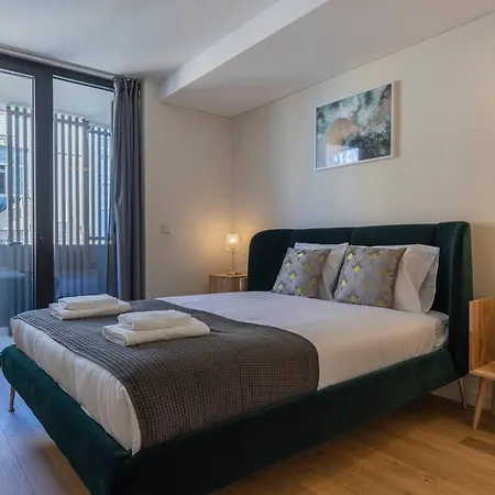 Wonderful 2 Bedroom By Innkeeper * Лиссабон